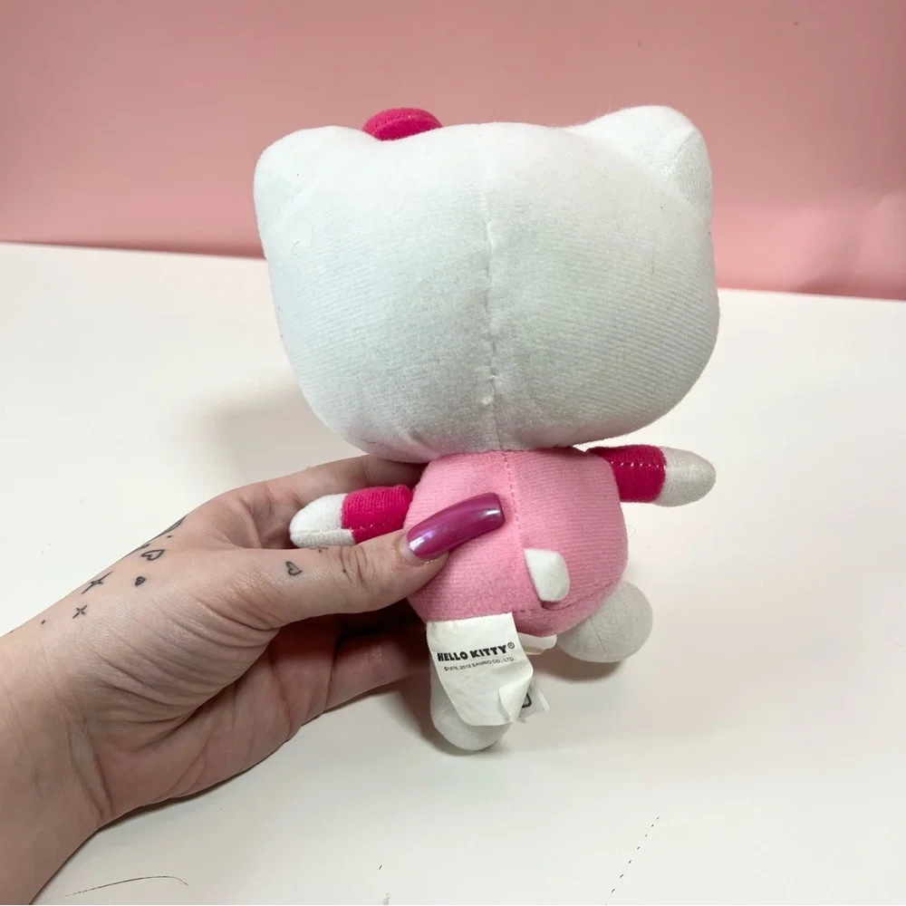 Y2K 2000s mcbling 2012 Sanrio hello kitty plush